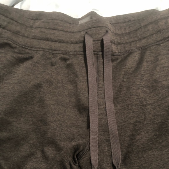 Large dark gray sweat pants - Picture 2 of 8